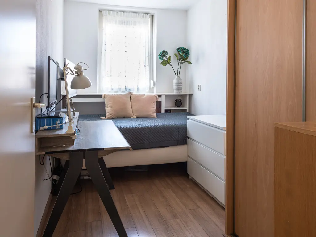 Pergolesistraat 37, CAPELLE AAN DEN IJSSEL