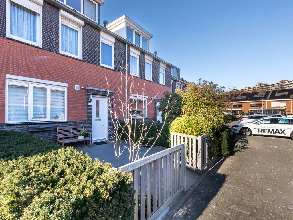 Pergolesistraat 37, CAPELLE AAN DEN IJSSEL