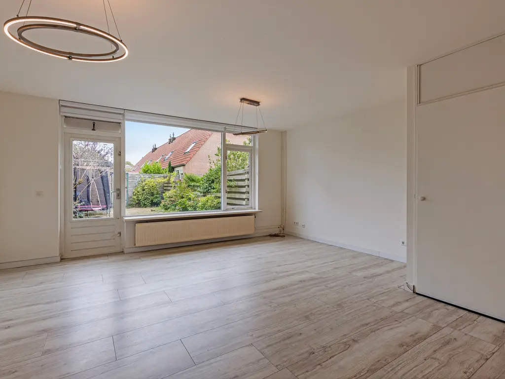 Jan Wolkerslaan 3, Oegstgeest