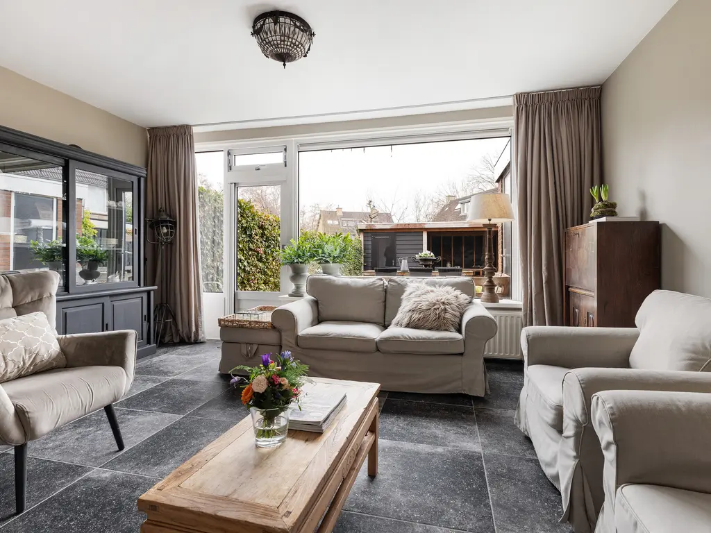 Botter 16, BARENDRECHT