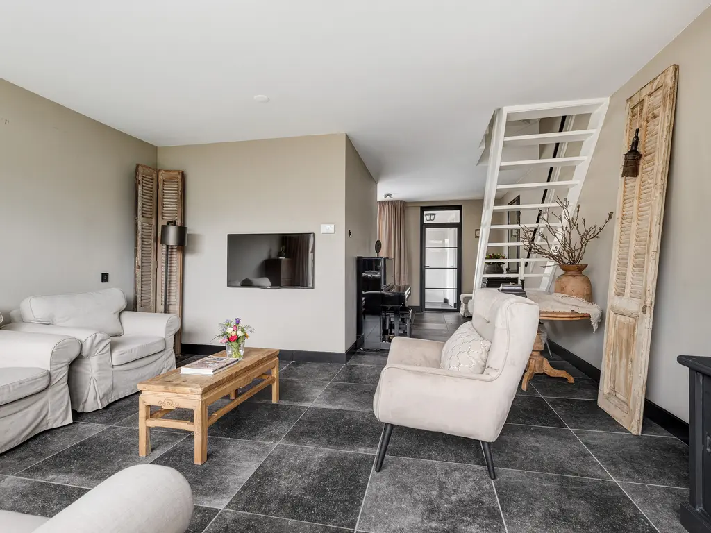 Botter 16, BARENDRECHT