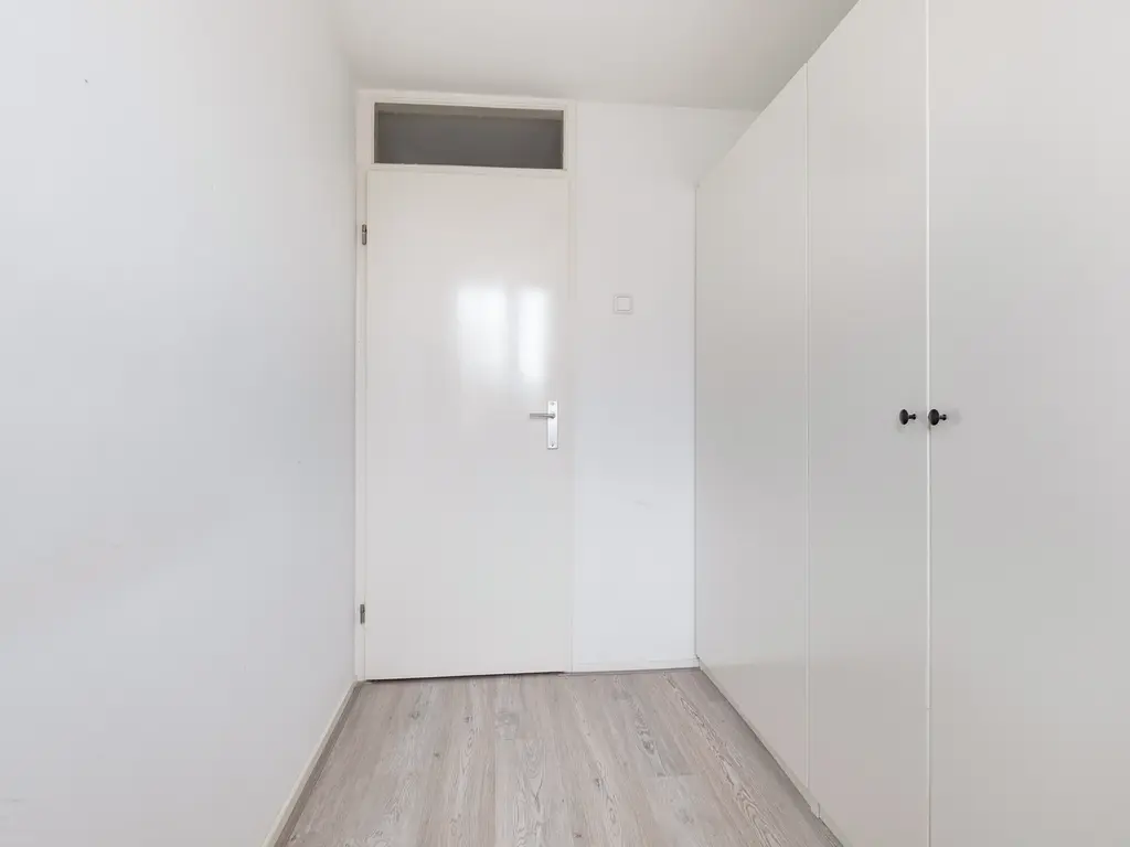 Botter 16, BARENDRECHT