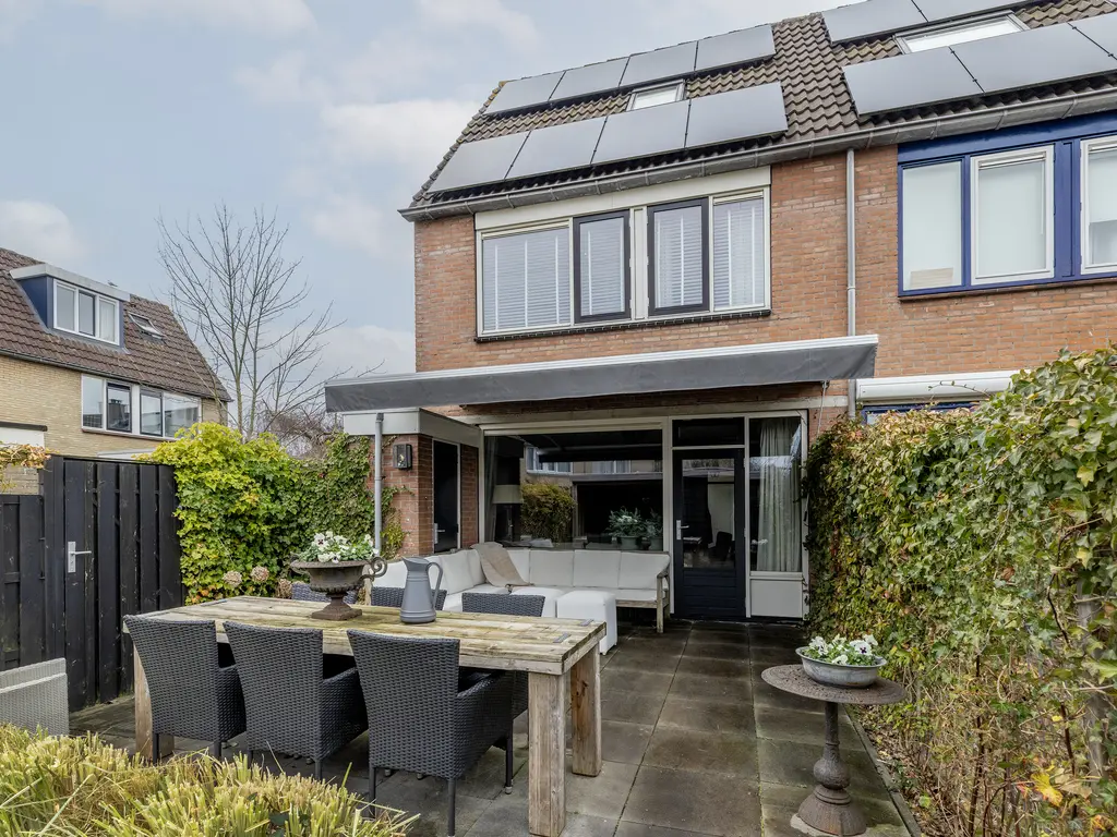 Botter 16, BARENDRECHT