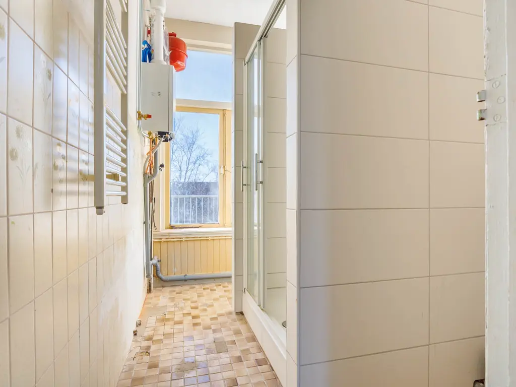 Rijn En Schiekade 95A, Leiden