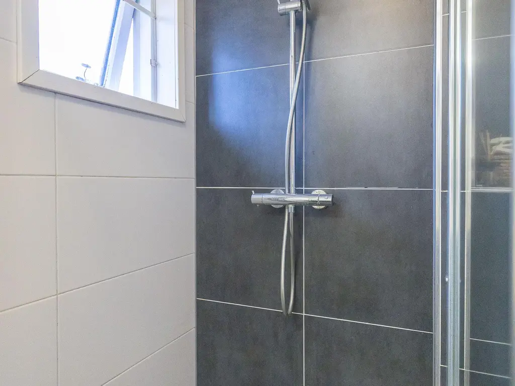 Winterkoninkje 61, HOORN