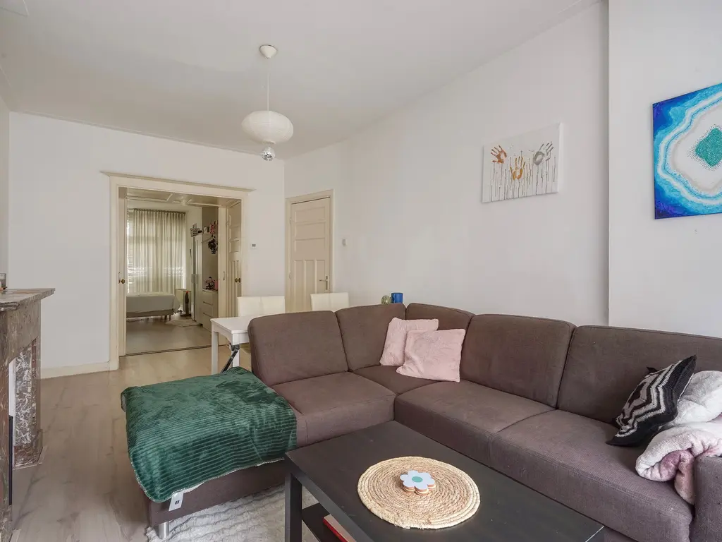 Uddelstraat 135, Den Haag