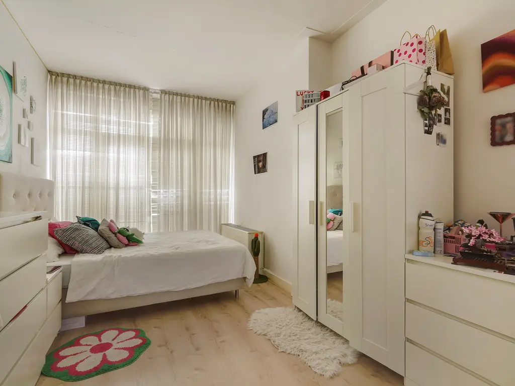 Uddelstraat 135, Den Haag