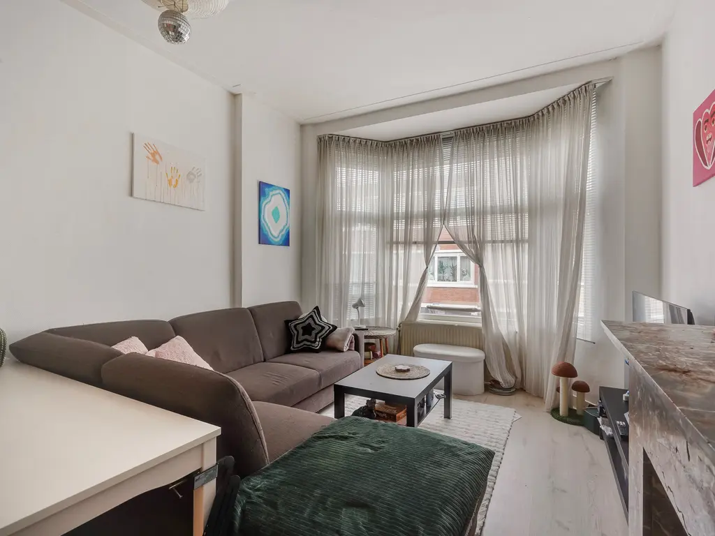 Uddelstraat 135, Den Haag