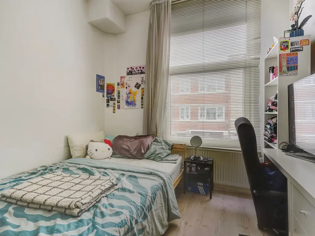 Uddelstraat 135, Den Haag