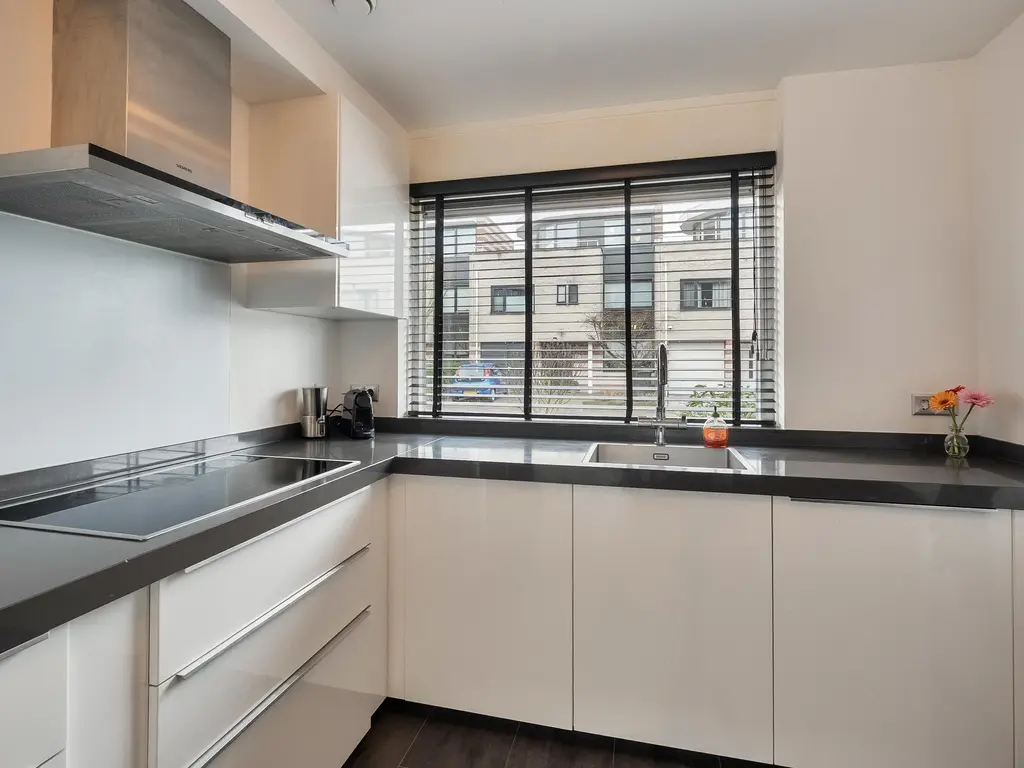 Brucknerstraat 58, BARENDRECHT