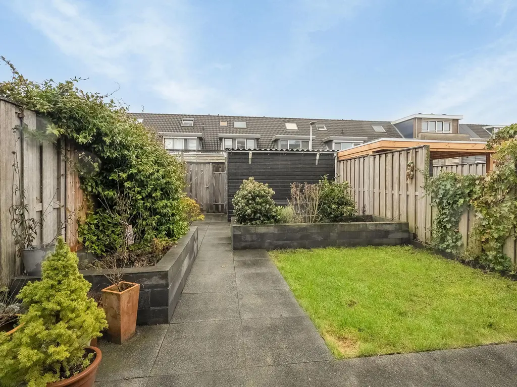 Brucknerstraat 58, BARENDRECHT