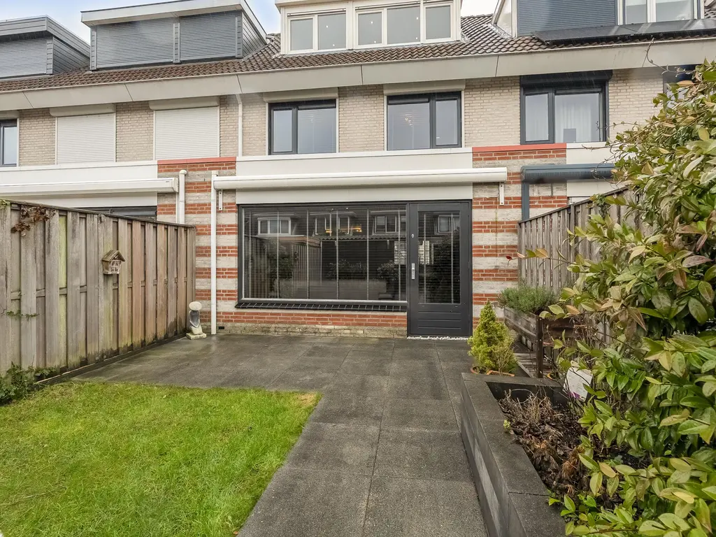 Brucknerstraat 58, BARENDRECHT