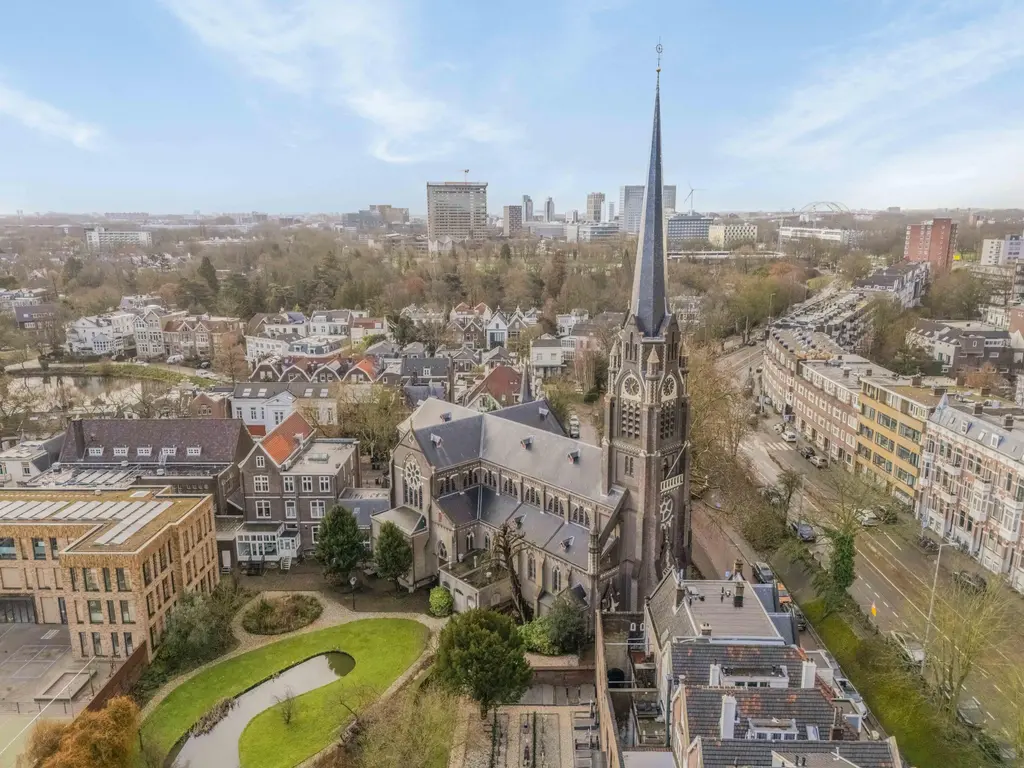 Oostzeedijk 66B, ROTTERDAM