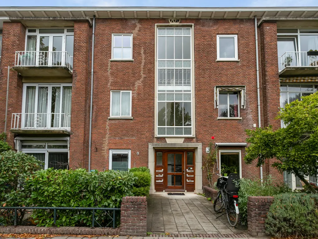 Burggravenlaan 227, Leiden