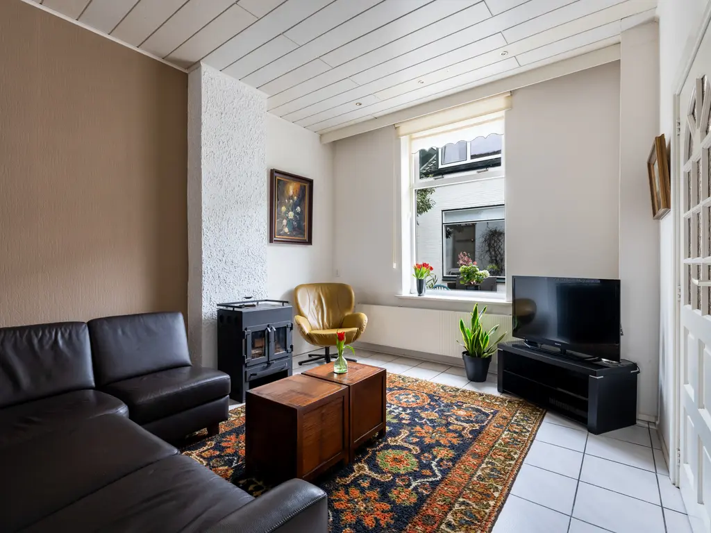 Dwarssteeg 7, VLAARDINGEN