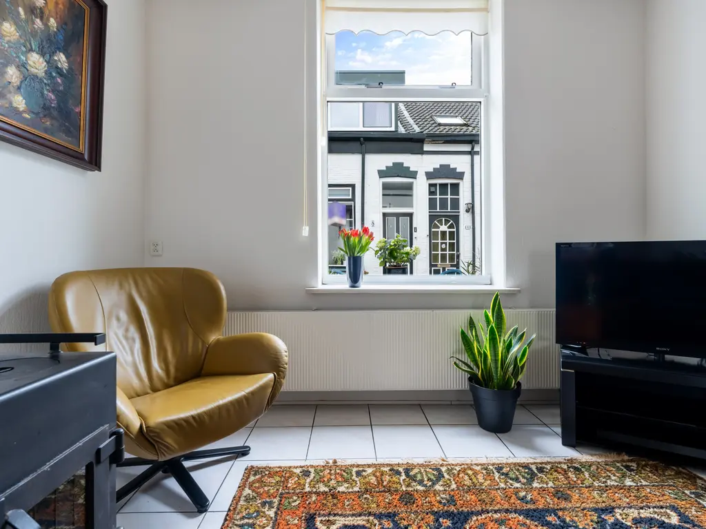 Dwarssteeg 7, VLAARDINGEN