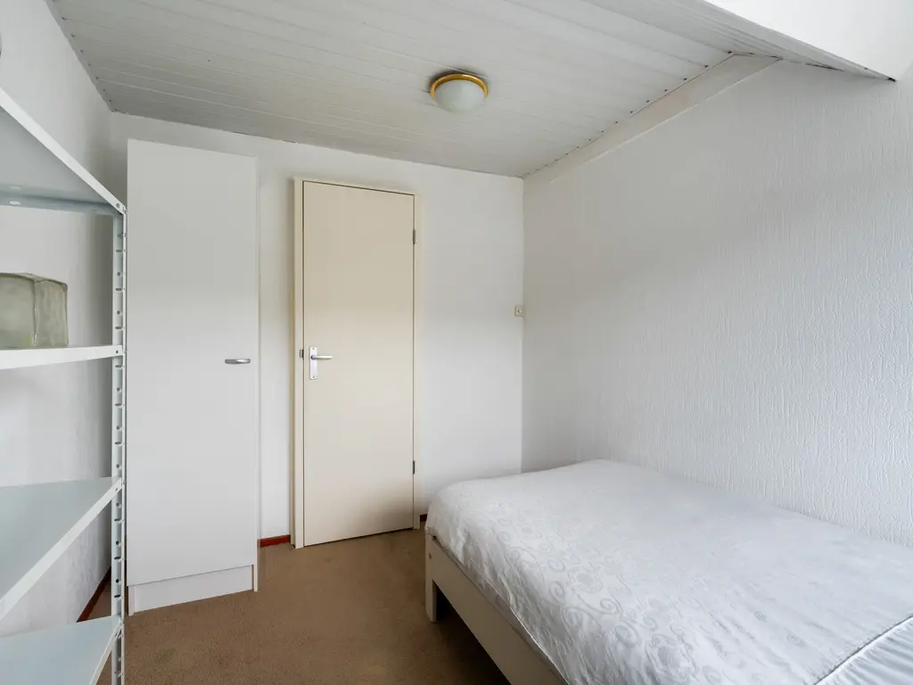 Dwarssteeg 7, VLAARDINGEN