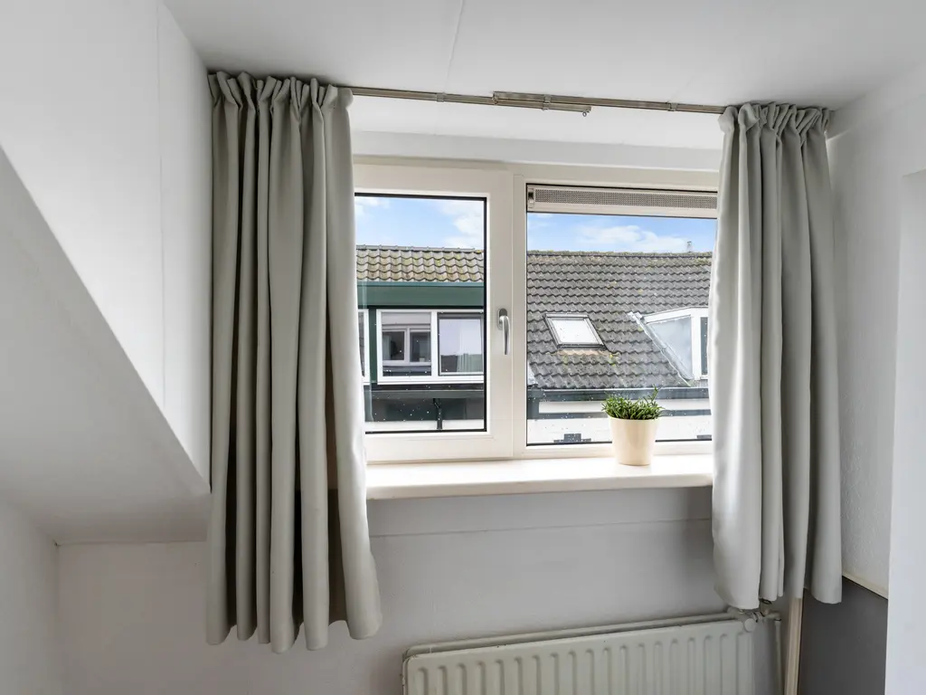 Dwarssteeg 7, VLAARDINGEN