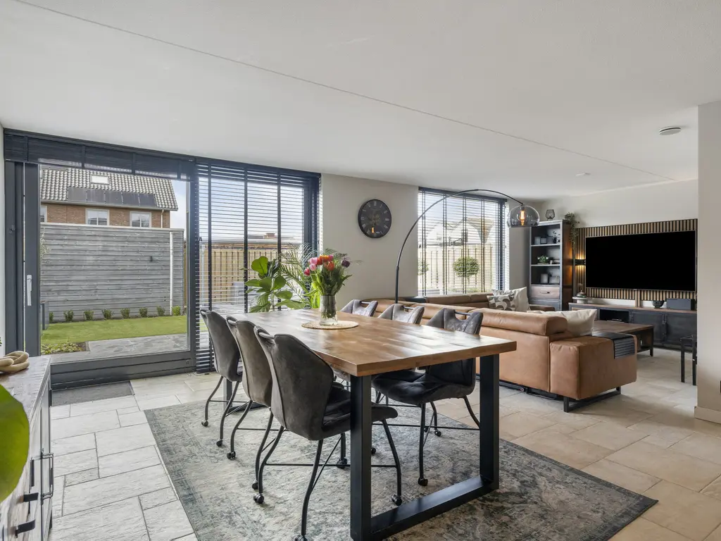 Triathlonweg 18, HELLEVOETSLUIS