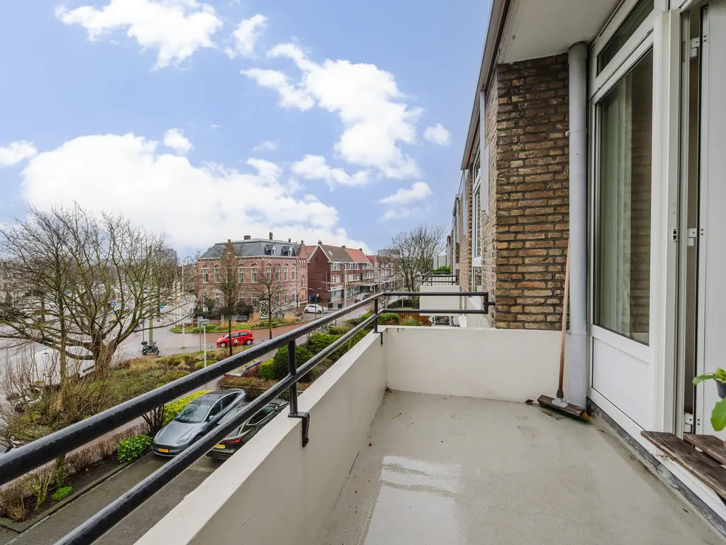 Loosduinse Hoofdstraat 123, Den Haag