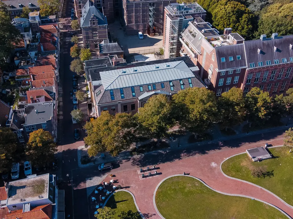 Kruitschip 63, Leiden