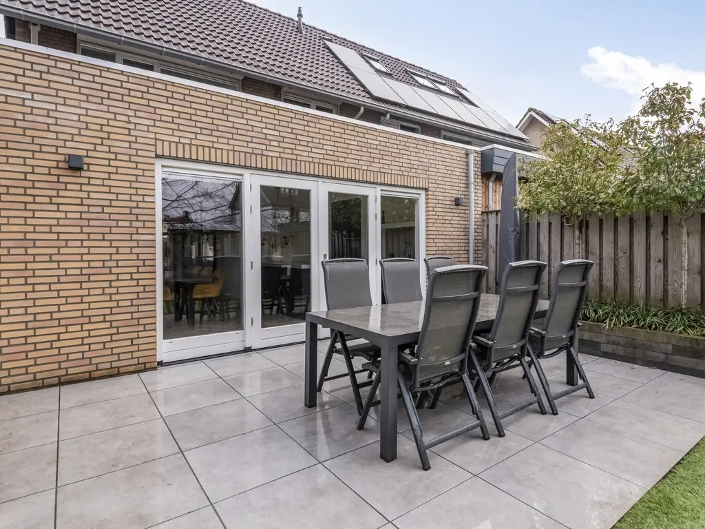 De Knolschans 11, LIEMPDE