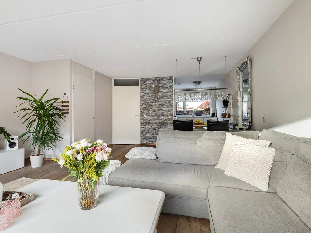 Riedermorgen 79, BARENDRECHT