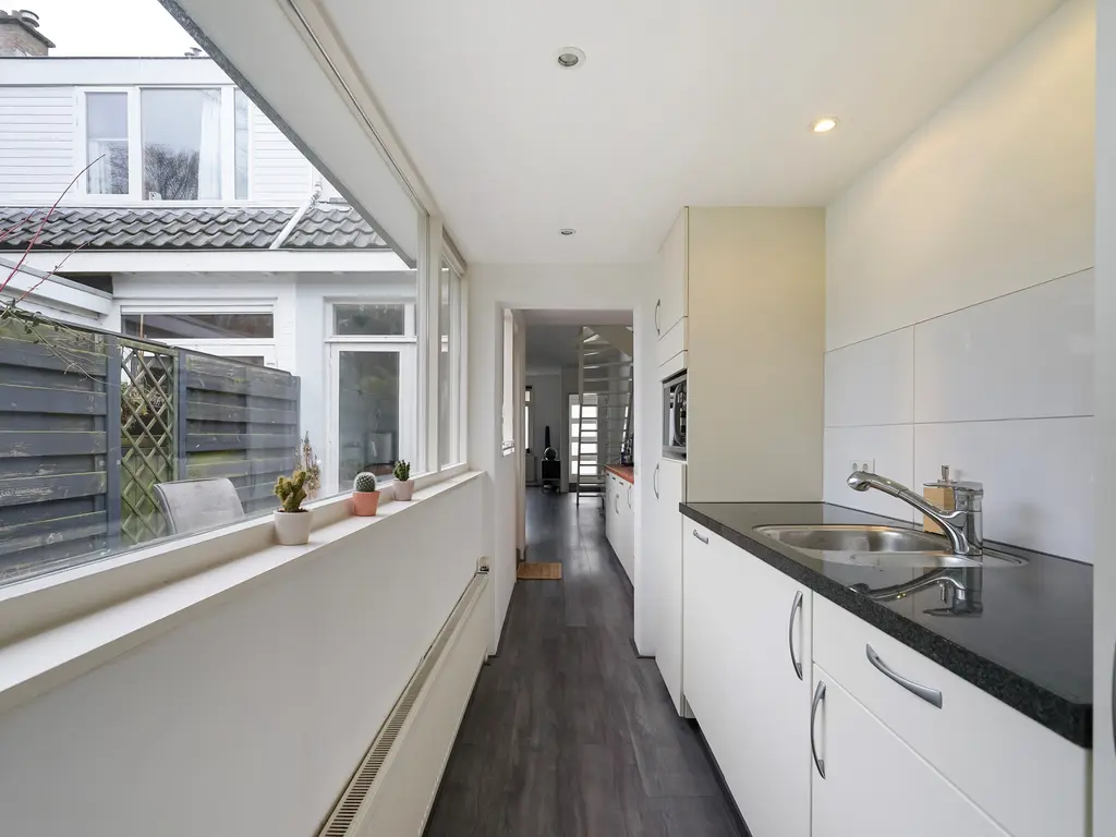 Jan de Weertstraat 32, Den Haag