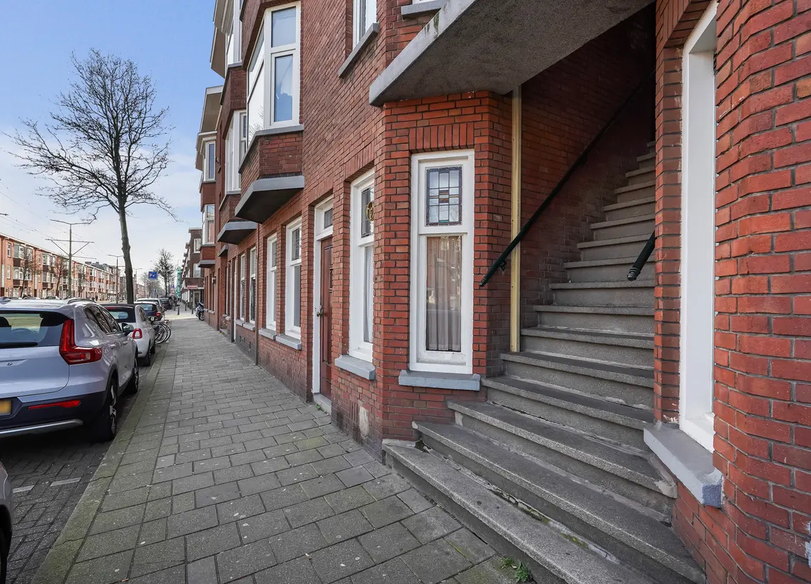 Oudemansstraat 81