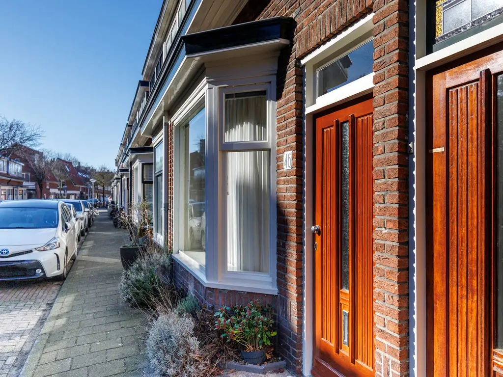 Buys Ballotstraat 46, Leiden