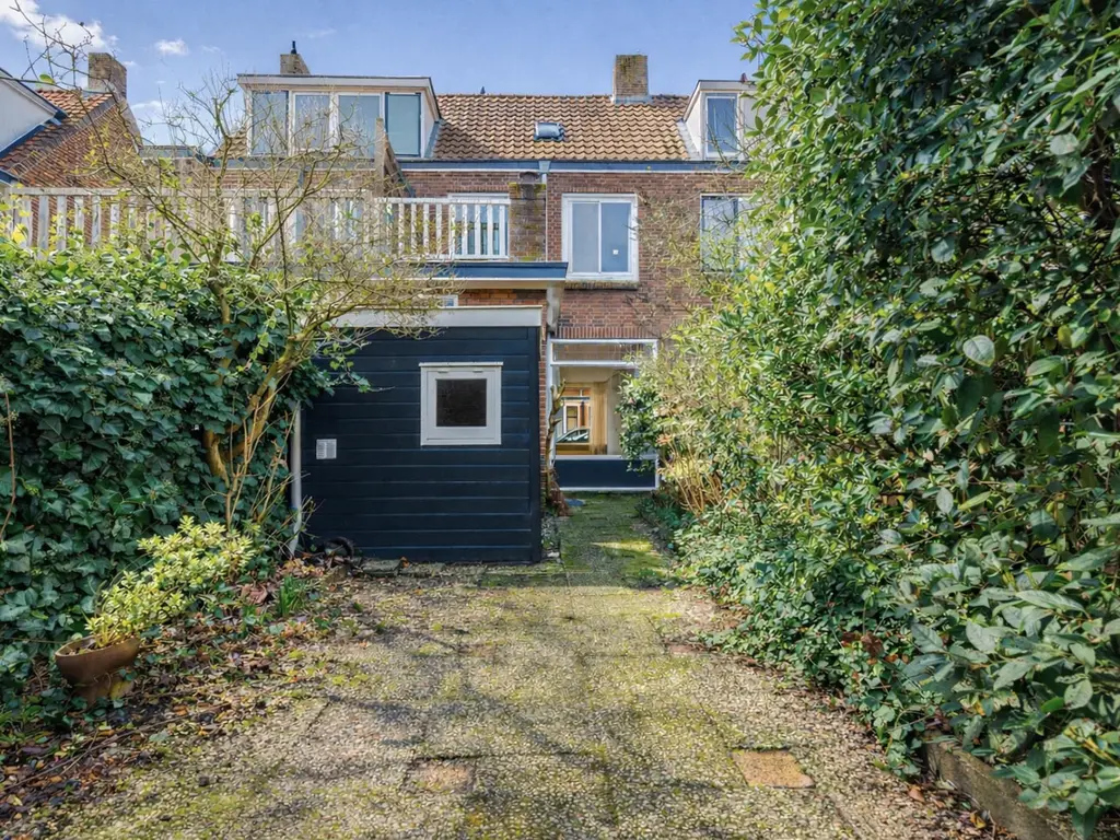 Buys Ballotstraat 46, Leiden