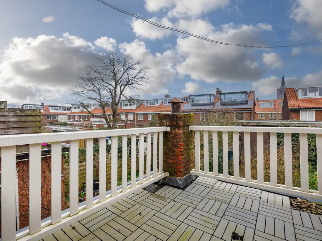 Buys Ballotstraat 46, Leiden