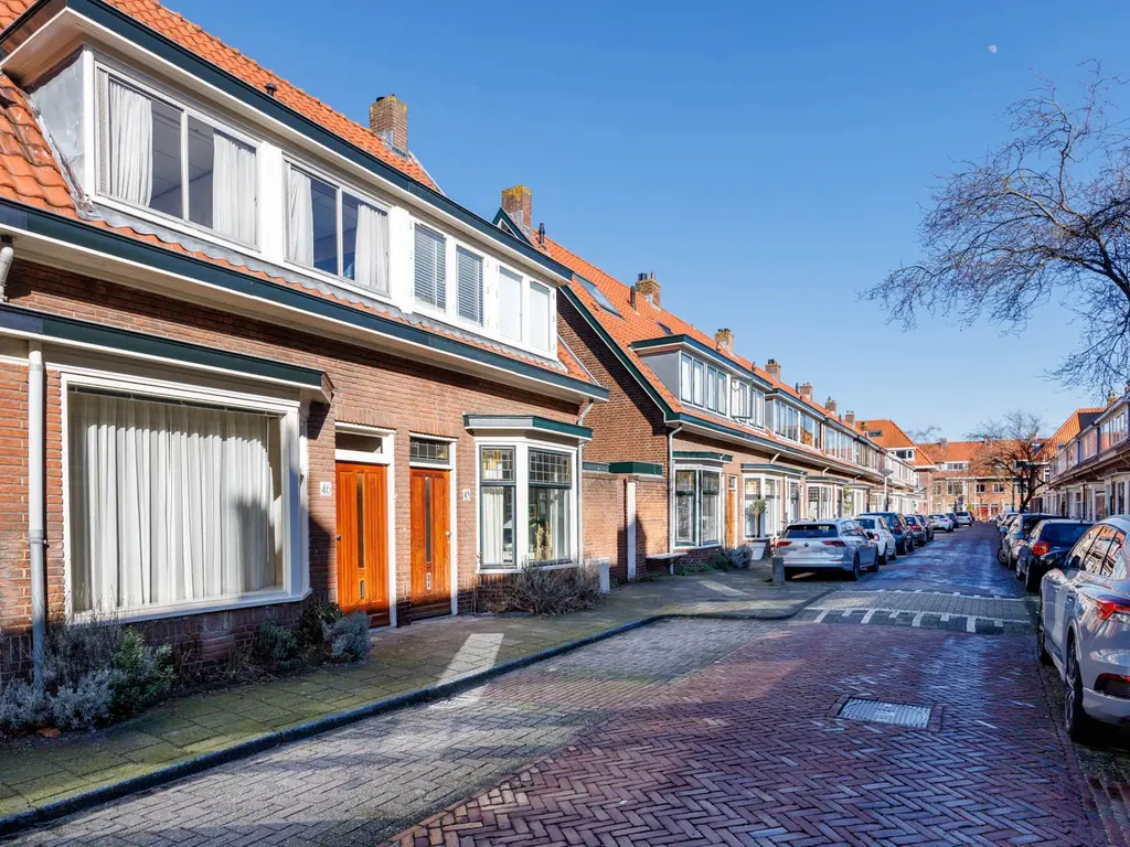 Buys Ballotstraat 46, Leiden