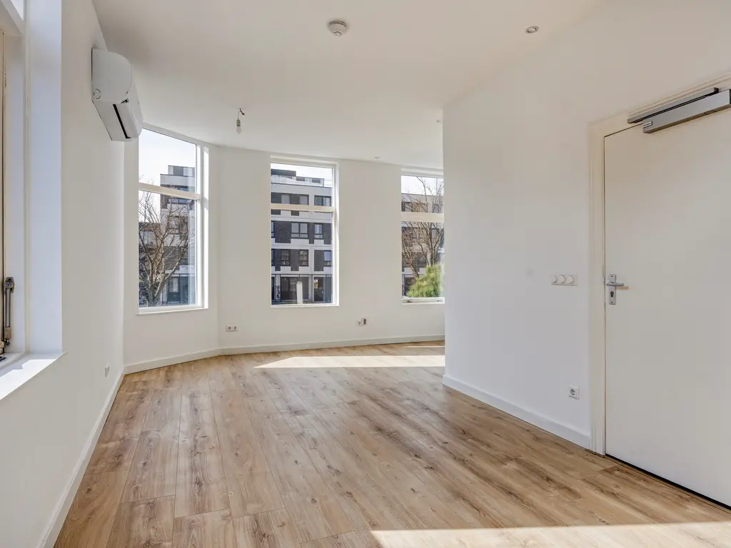 Haarlemmerweg 58A, Leiden