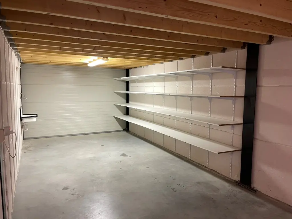 Industrieweg 1, Zoeterwoude