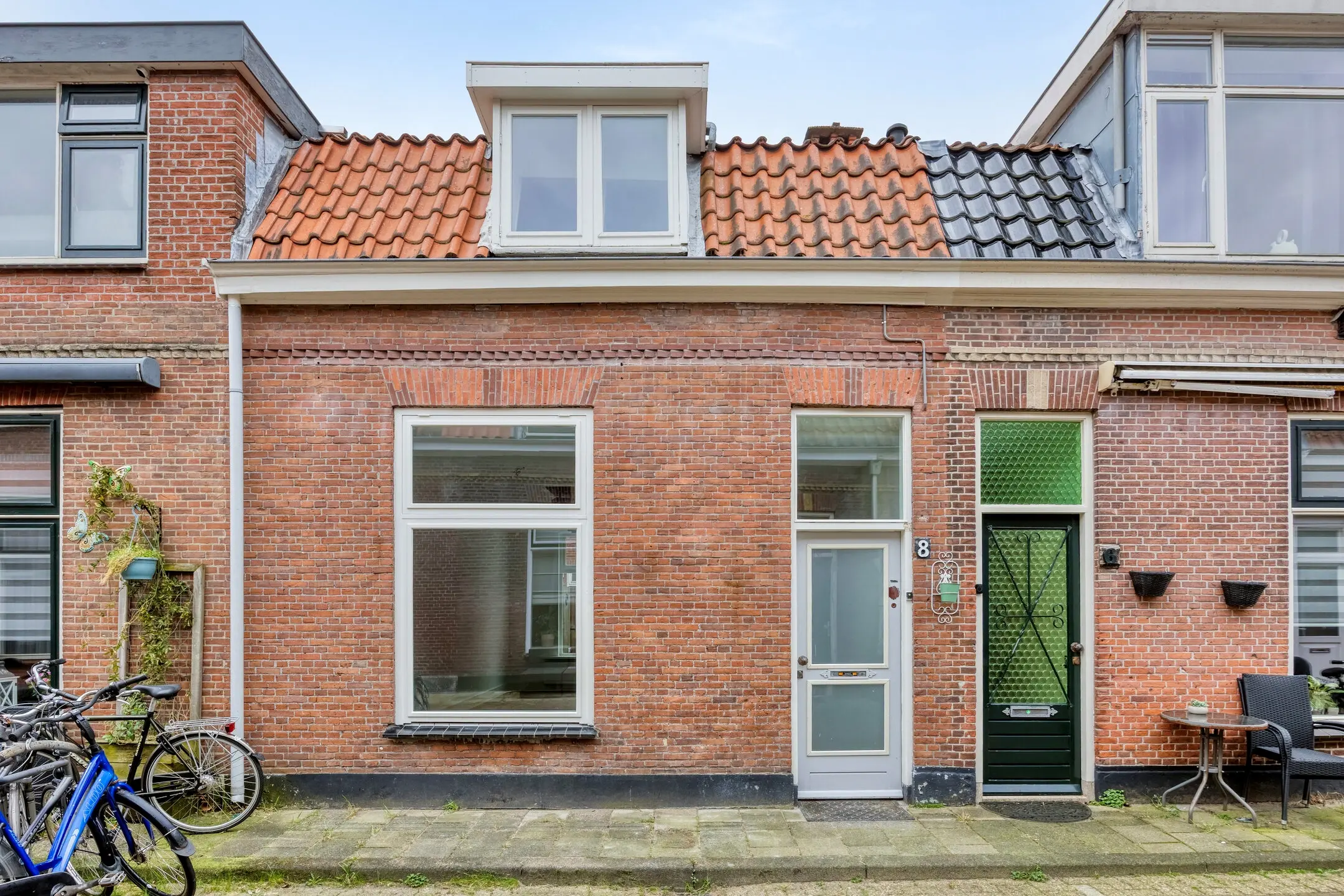 Oranjestraat 8