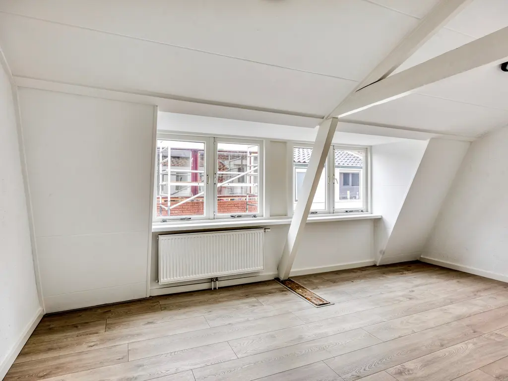 Oranjestraat 8, Leiden