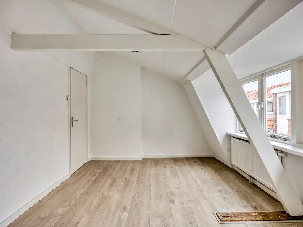 Oranjestraat 8, Leiden