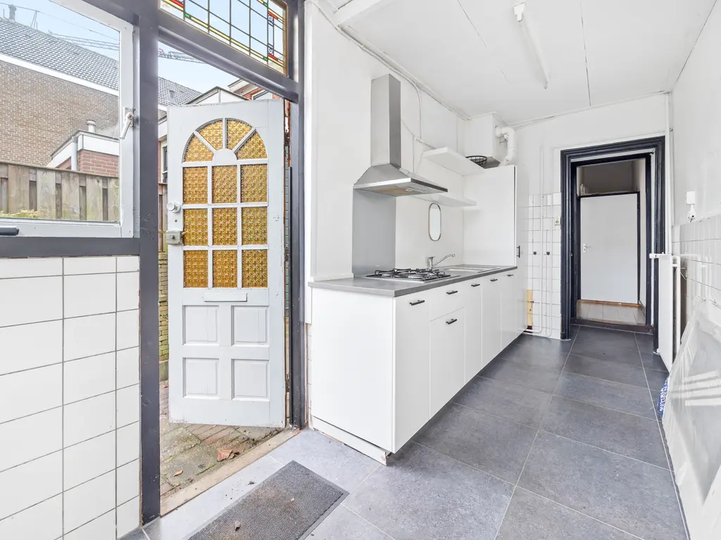 Damlaan 50, Leidschendam