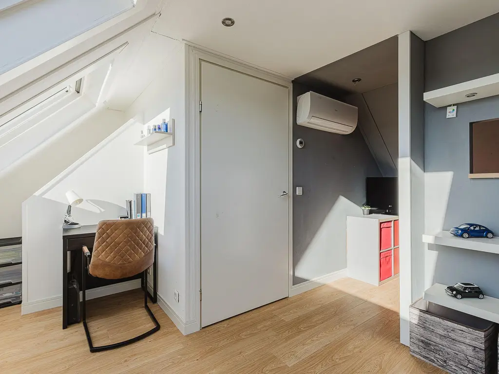 Riethovenerf 30, TILBURG