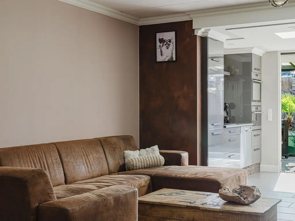 Riethovenerf 30, TILBURG