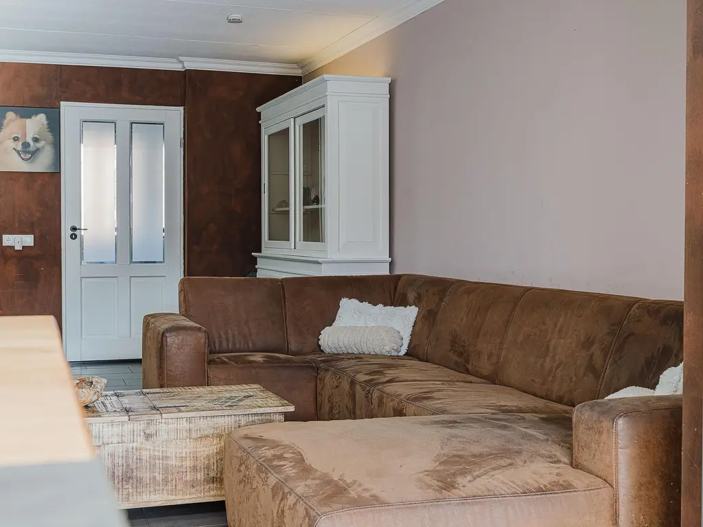 Riethovenerf 30, TILBURG