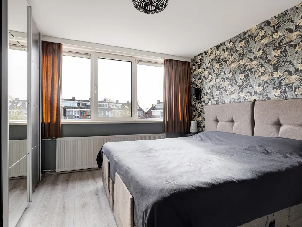 Zwaluwenlaan 52, RHOON