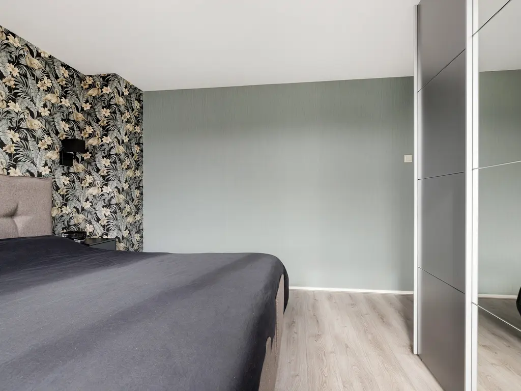 Zwaluwenlaan 52, RHOON