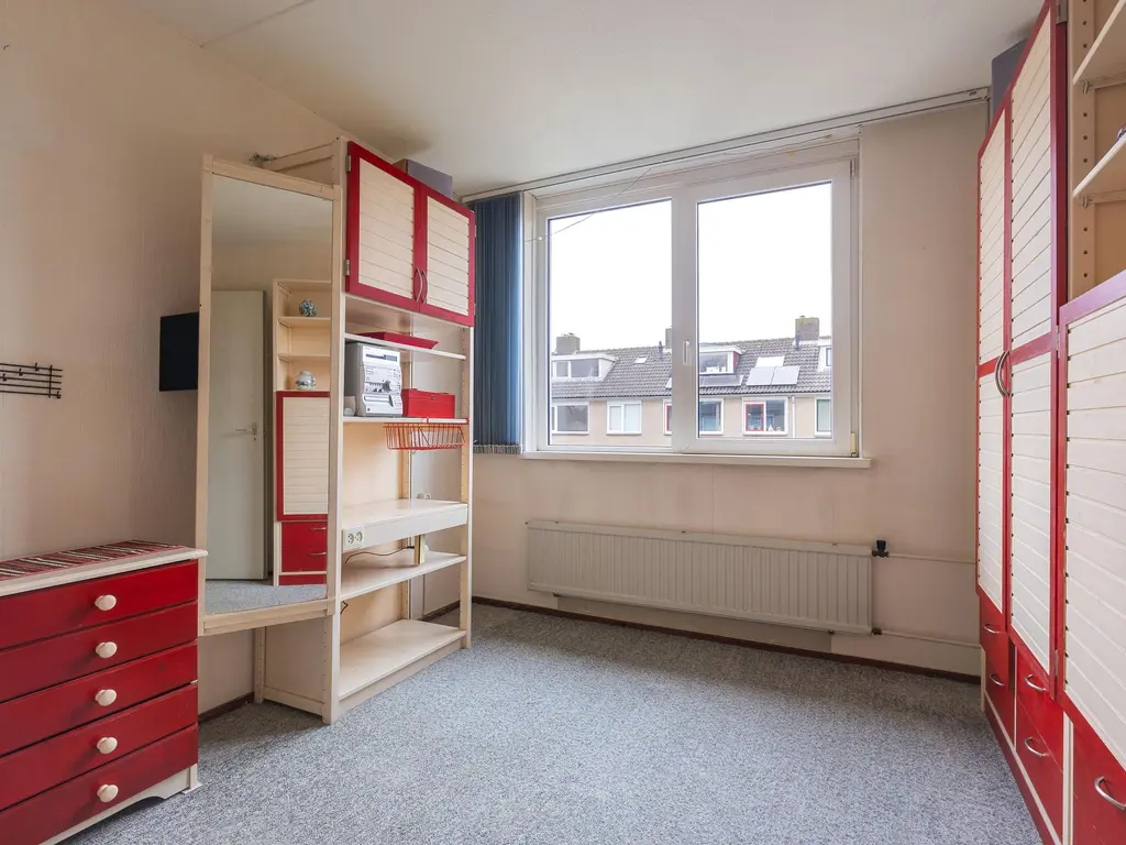 Bessegaard 15, ZWAAG