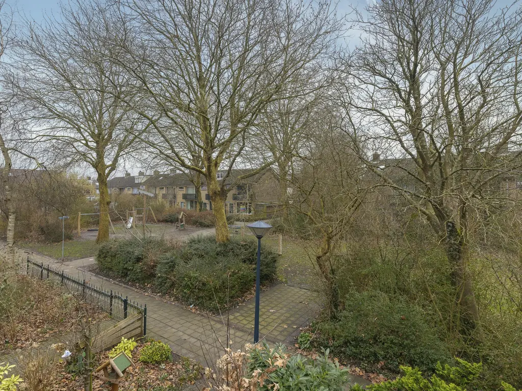 Bessegaard 15, ZWAAG