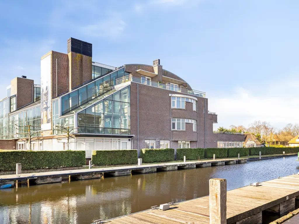 Veerpolder 1 016, Warmond