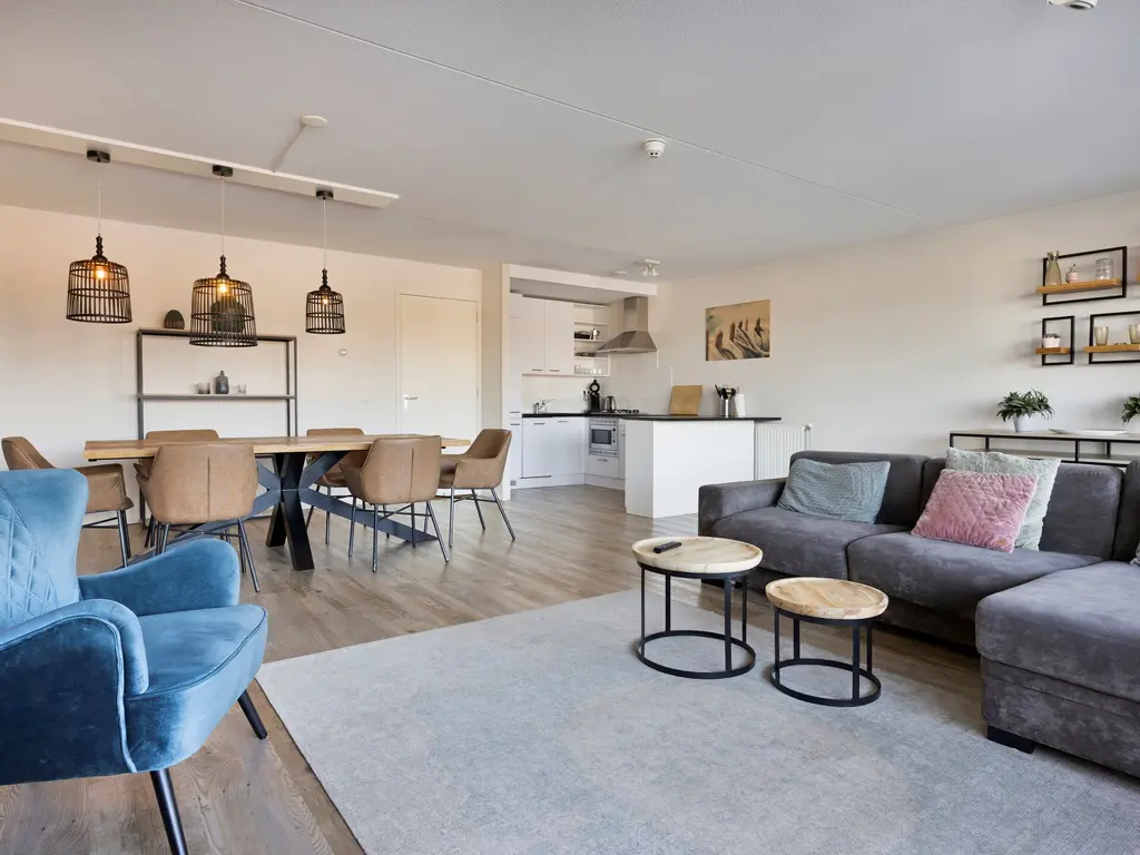 Veerpolder 1 016, Warmond