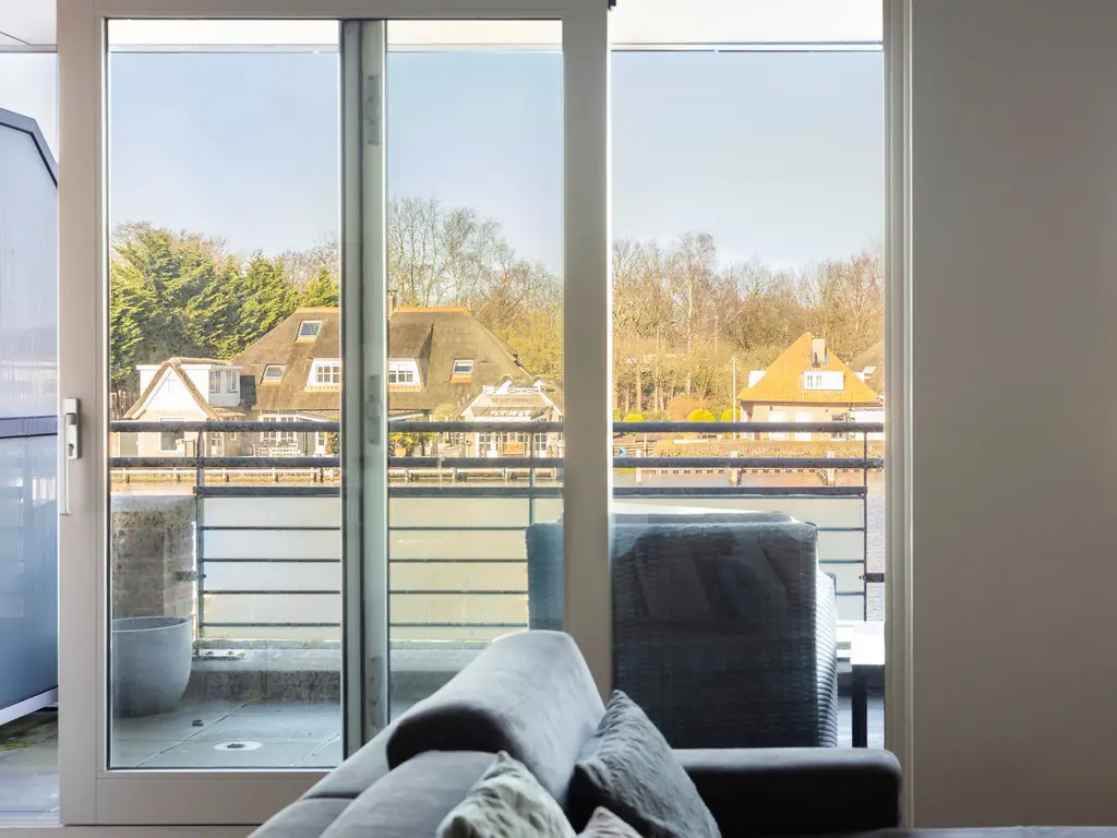 Veerpolder 1 016, Warmond