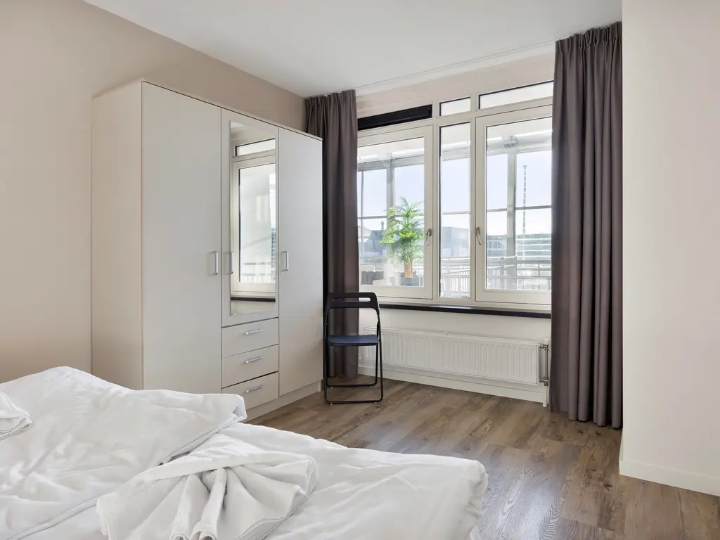 Veerpolder 1 016, Warmond